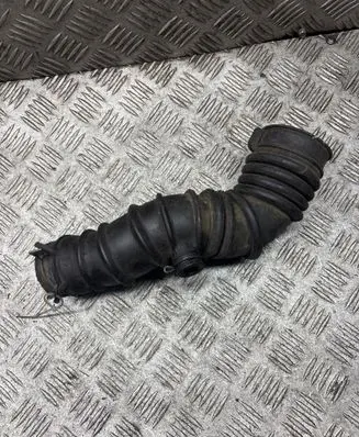 Toyota Avensis T250 Air intake hose/pipe 178810G011