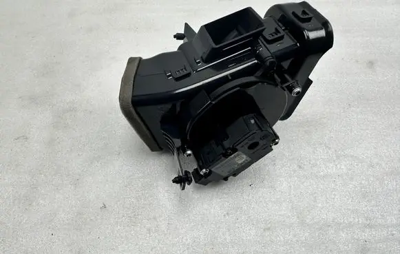 Audi A8 S8 D4 4H Cabin air duct channel 4H1819353A 4H1819353