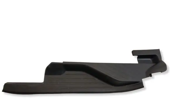 Toyota Prius+ (ZVW40) Rear sill trim cover 6791847060