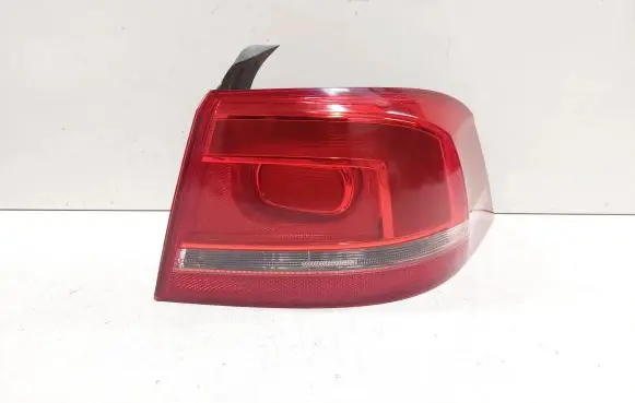 Volkswagen PASSAT B7 Rear/tail lights 3AE945096C 90004826 E210047