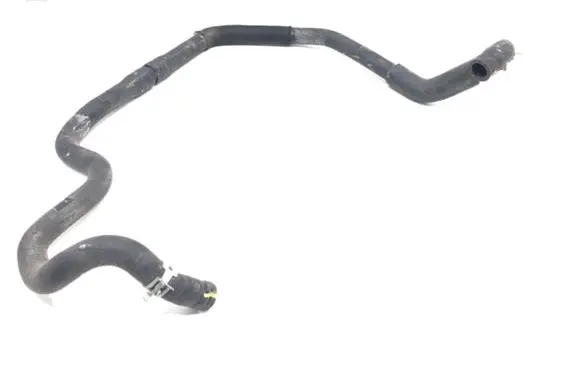 Toyota RAV 4 (XA40) Engine coolant pipe/hose