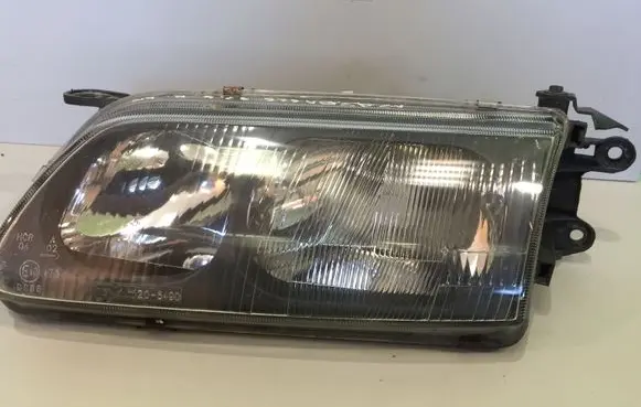 Mazda 626 Headlight/headlamp