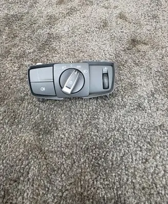 BMW 1 F20 F21 Light switch 6847508 64017147 549648903