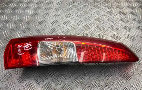 Volvo XC70 Rear/tail lights 160985