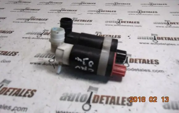 Honda CR-V Windscreen/windshield washer pump