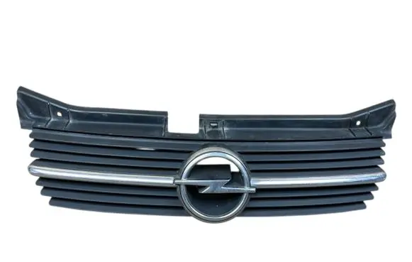 Opel Omega B1 Front bumper upper radiator grill 90491397 90459940 90491919