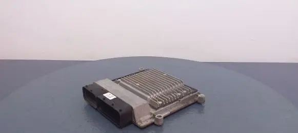 KIA Magentis Engine control unit/module ECU 39111-25100