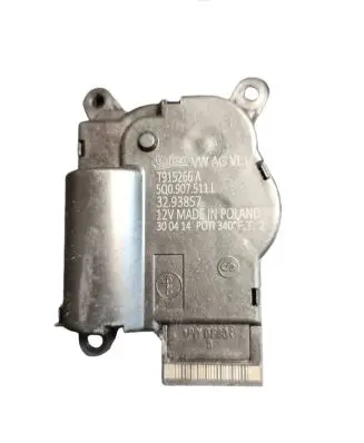 Volkswagen PASSAT B7 Air flap motor/actuator T915266A
