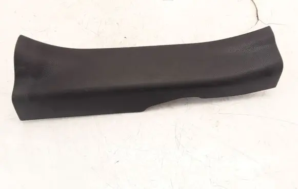Mazda 2 Rear sill trim cover D65168730