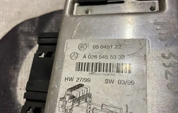 Mercedes-Benz S W220 SAM control unit a0265455332 0265455332