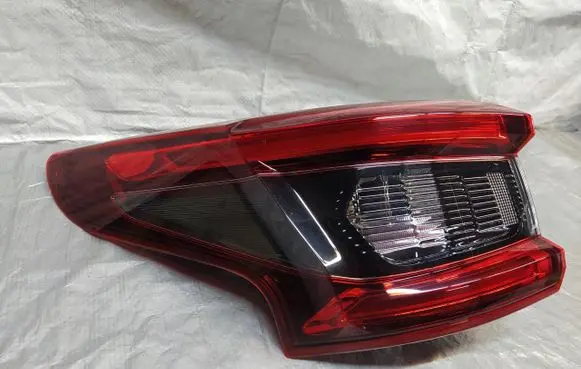 Nissan Qashqai Rear/tail lights 26555HV00A