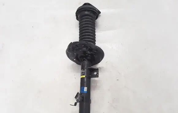 Renault Koleos II Front shock absorber/damper 543031379R