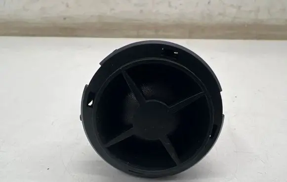 Front door high frequency speaker