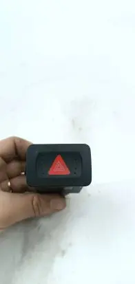 Volkswagen Golf IV Hazard light switch SAE0C89 K03W013AKN