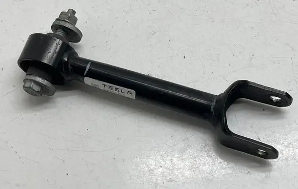 Tesla Model 3 Rear control arm 104443100H YDJ69560 T6XXXXXDJ69