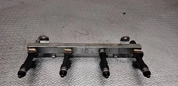 Opel Meriva A Fuel injectors set 0280158501 0280151208