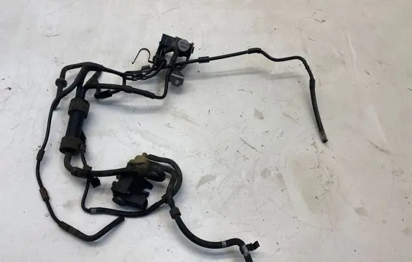 Volkswagen Jetta VI Turbo solenoid valve 1K0906627B