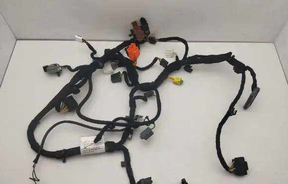 Maserati Ghibli Seat wiring loom 670007808