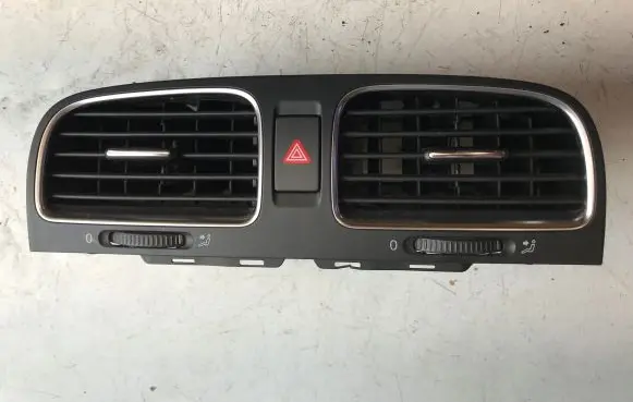 Dash center air vent grill
