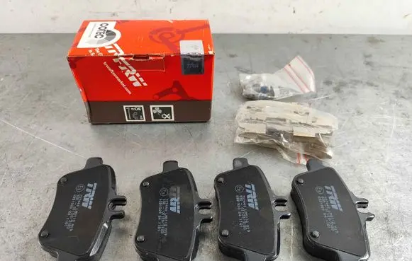 Mercedes-Benz CLA C117 X117 W117 Brake pads (rear) A0074209520