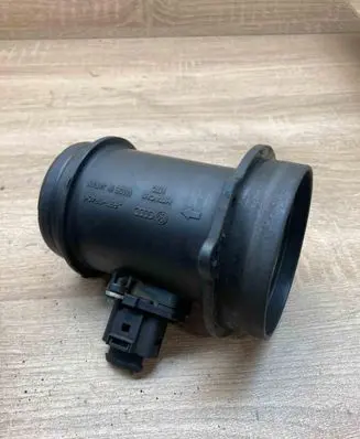 Audi A6 S6 C6 4F Mass air flow meter 1J0973705