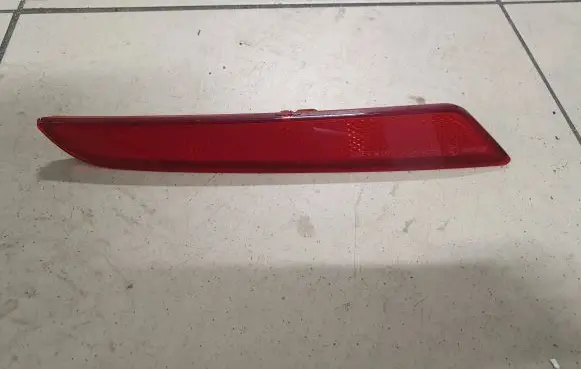 Rear tail light reflector