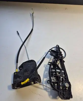 Opel Astra K Front door lock 915C3039075 24075