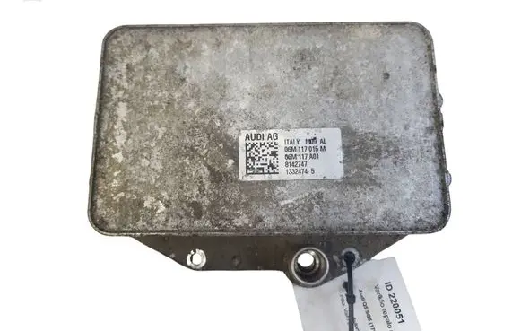Engine oil radiator