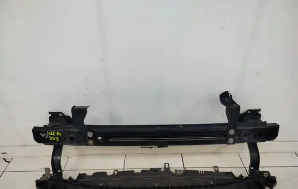Citroen DS3 Front bumper support beam 