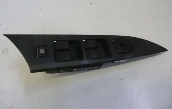 Mazda 3 I Electric window control switch BP4L66350