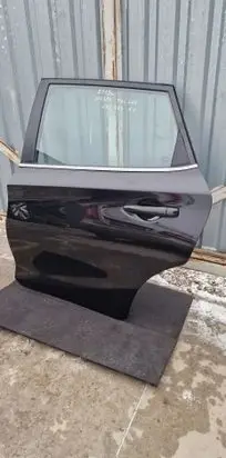 Rear door