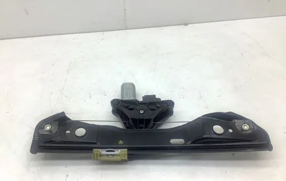 Mercedes-Benz B W246 W242 Rear door window regulator with motor 927557102