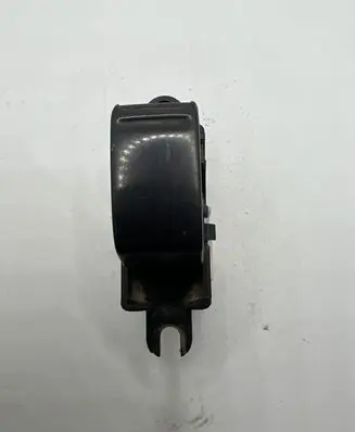 Nissan Almera Tino Electric window control switch 0426Z