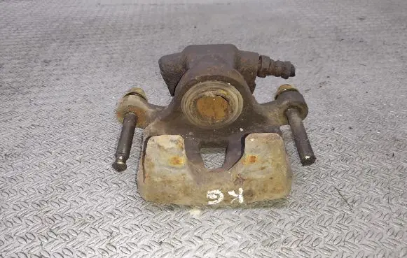 Mitsubishi Grandis Rear brake caliper