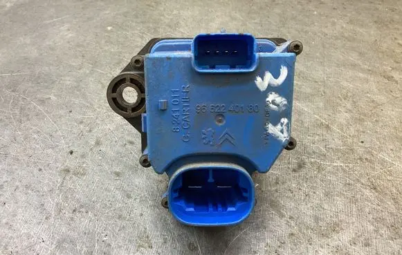 Peugeot 308 Heater blower motor/fan resistor 9662240180