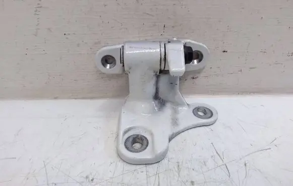 Mercedes-Benz GLA W156 Rear door lower hinge A046572 HW176H1