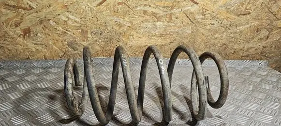 Jeep Grand Cherokee (WK) Rear coil spring