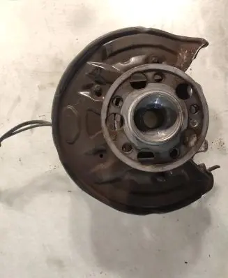 Mercedes-Benz GLC X253 C253 Rear wheel hub 034