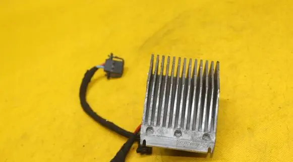 Audi A2 Heater blower motor/fan resistor 6Q1907521