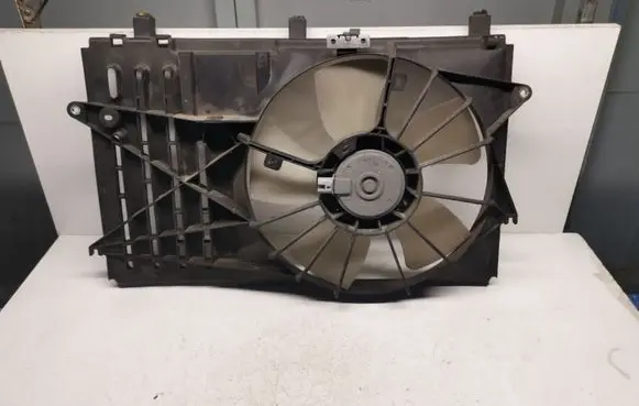 Toyota Corolla E120 E130 Electric radiator cooling fan 1227509320 1636328150