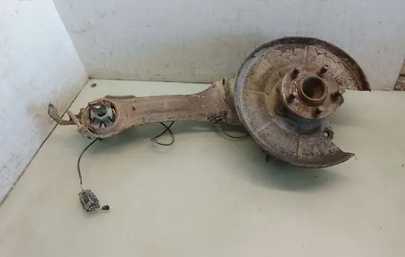 Ford Galaxy Rear wheel hub spindle/knuckle 