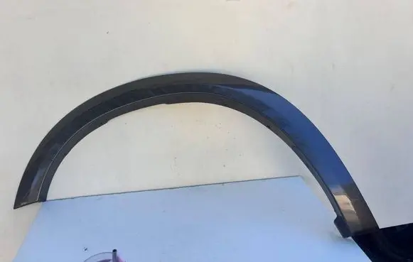 Jeep Cherokee KJ Front arch trim 1TD27TRMAA