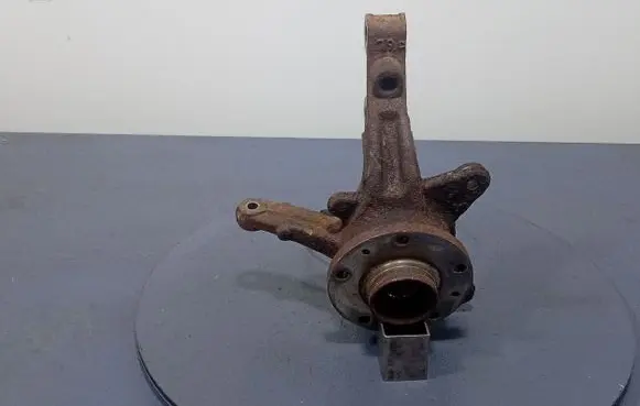 Mercedes-Benz Citan W415 Front wheel hub spindle knuckle