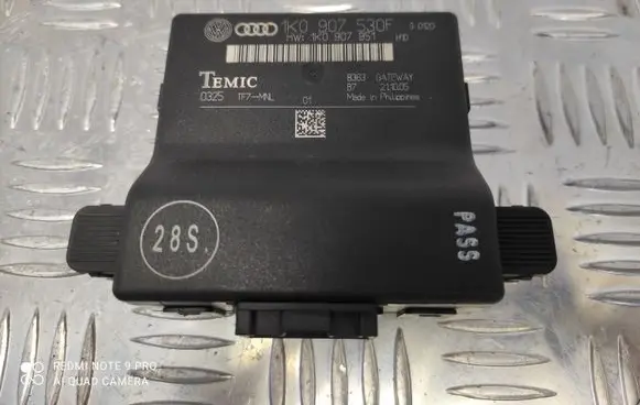 Volkswagen Jetta V Other control units/modules 1K0907530F 1K0907951