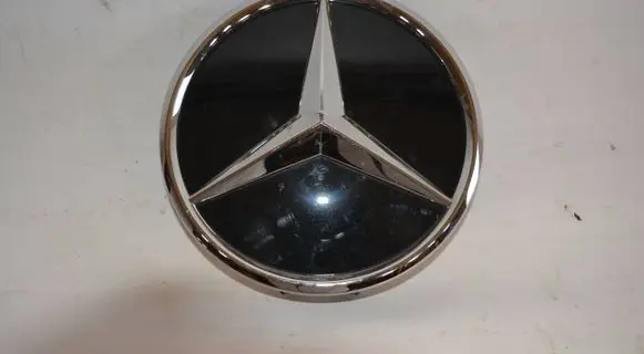 Mercedes-Benz A W177 Manufacturer badge logo/emblem A1778880101 A0008883300