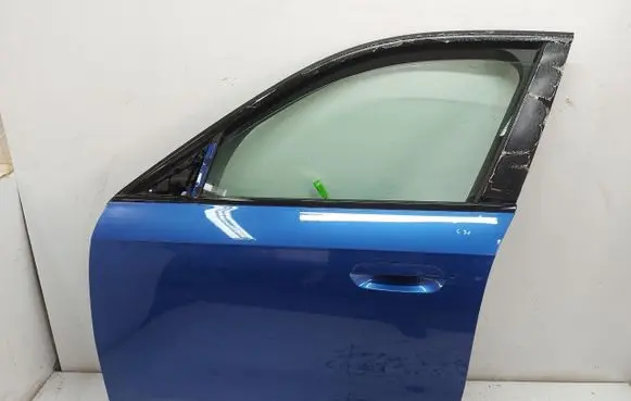 BMW X1 U11 Front door BMWU11Drz5017203