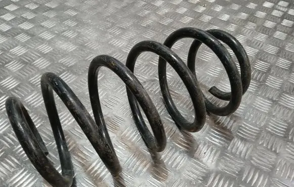 BMW X5 E53 Front coil spring