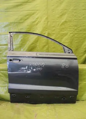 Skoda Karoq Front door 000259