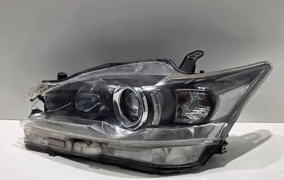 Lexus CT 200H Headlight/headlamp 8117076030 8117076031 8117076032