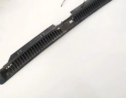 Mitsubishi Galant Dash center air vent grill mr763186 mr765377